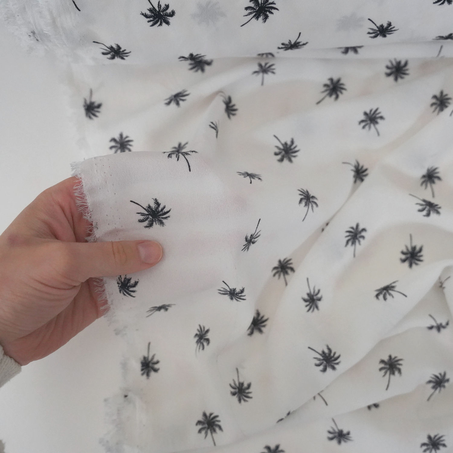 Selected Thumbnail Image