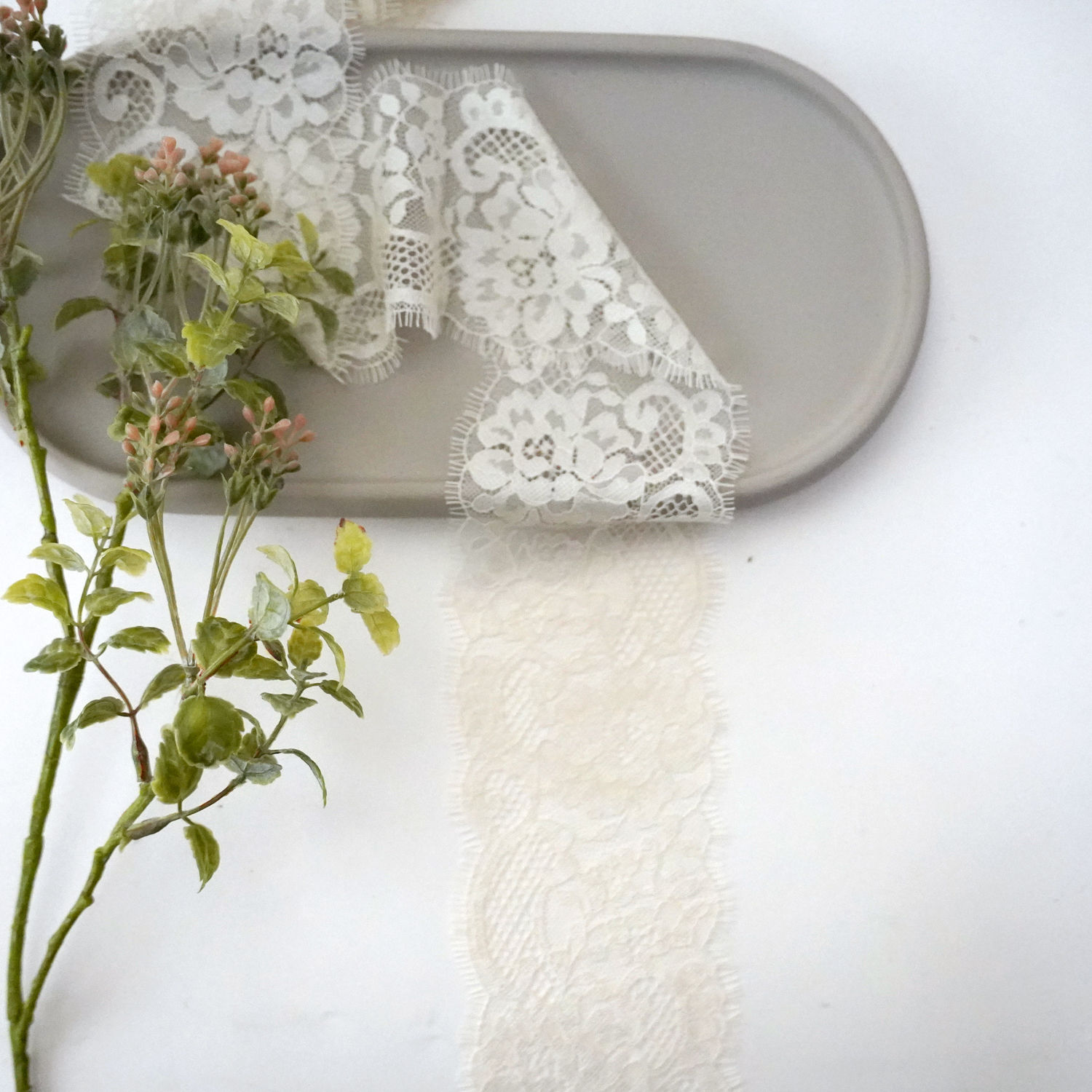 Selected Thumbnail Image