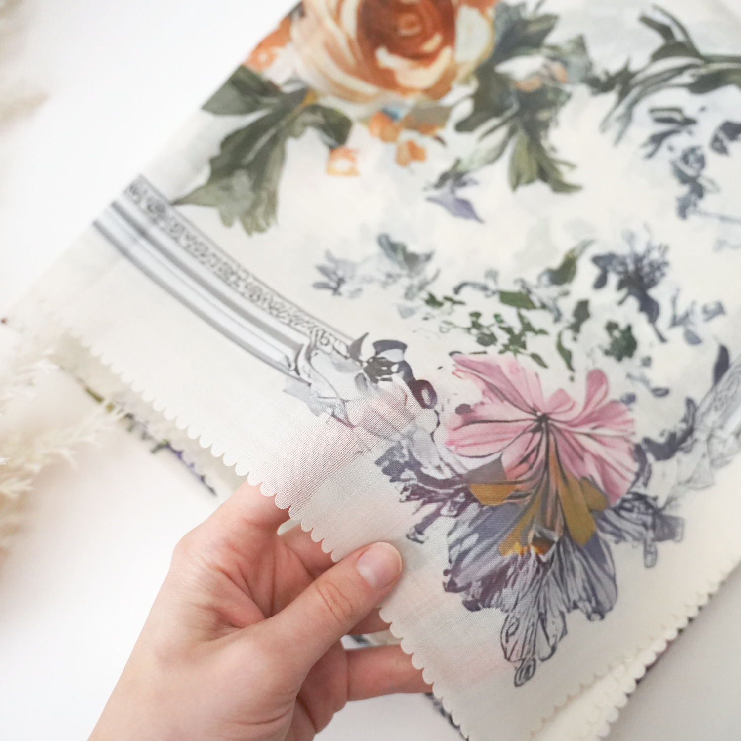 Selected Thumbnail Image