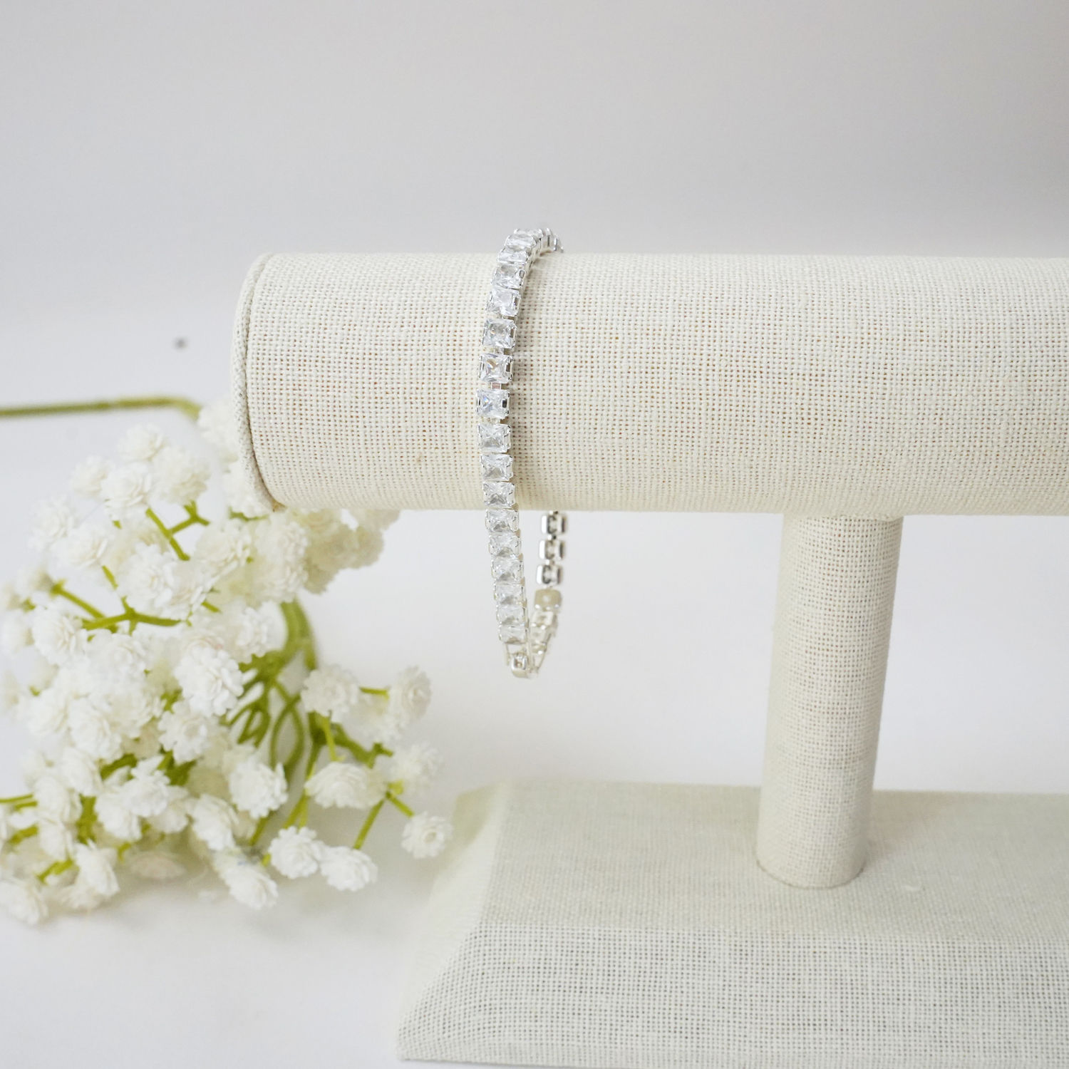 Selected Thumbnail Image