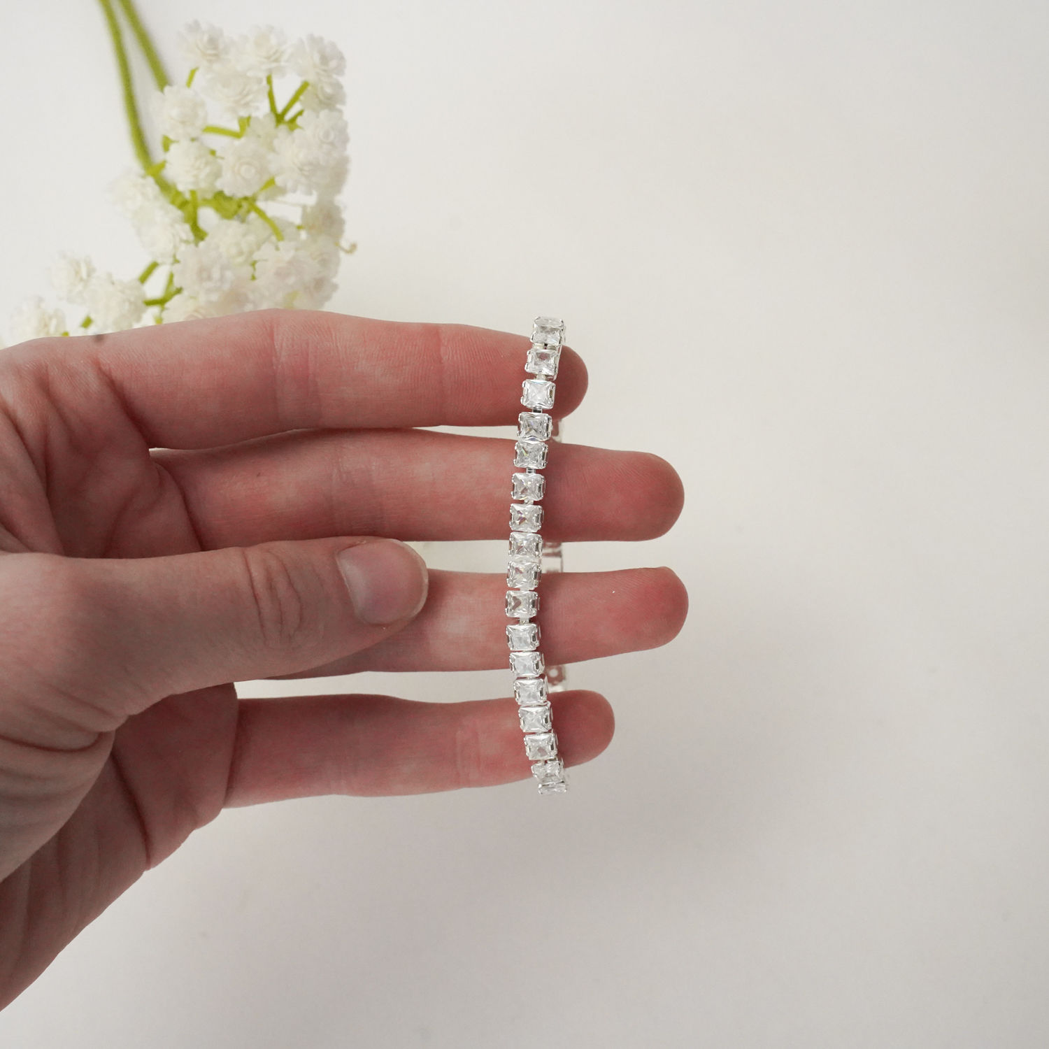 Selected Thumbnail Image