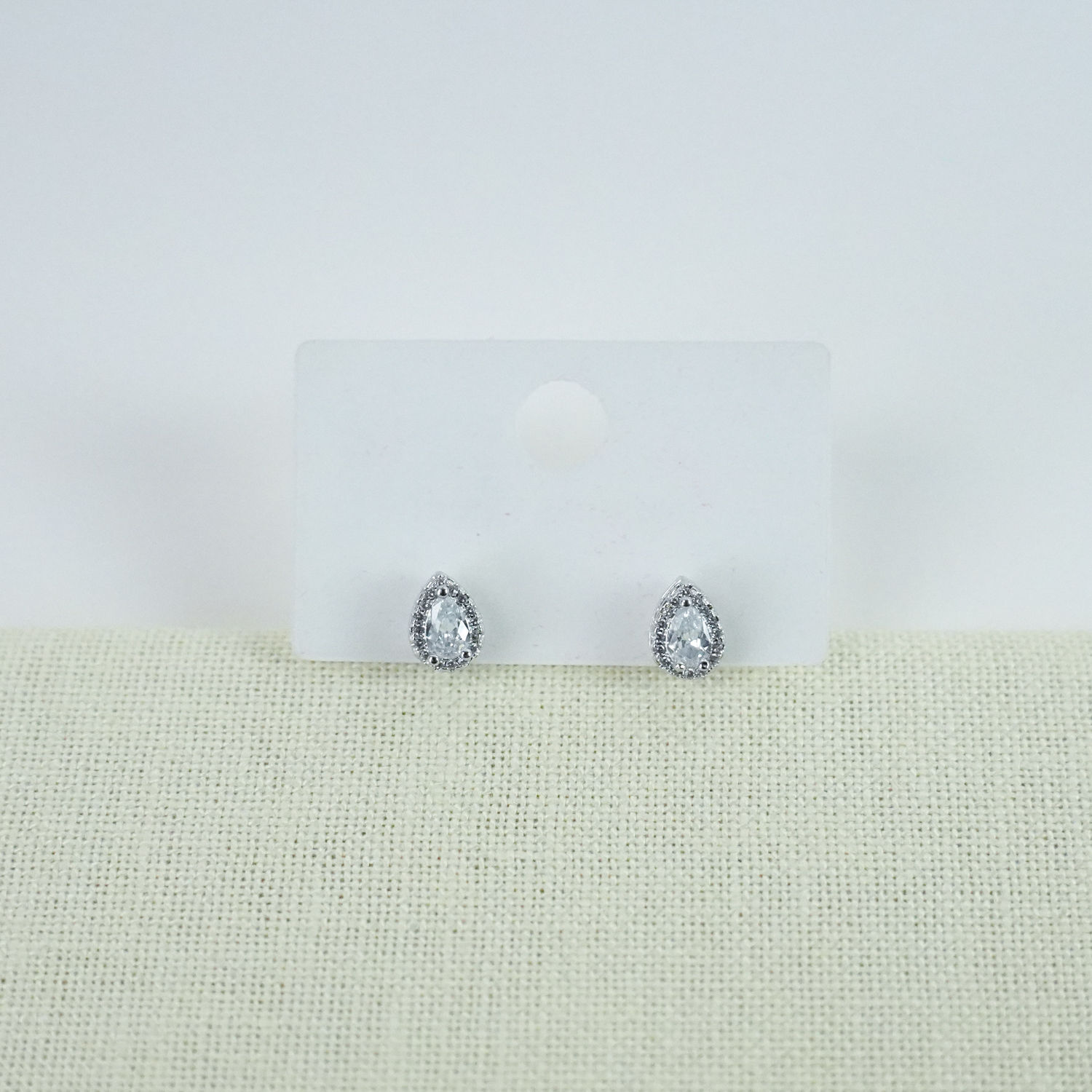 Selected Thumbnail Image