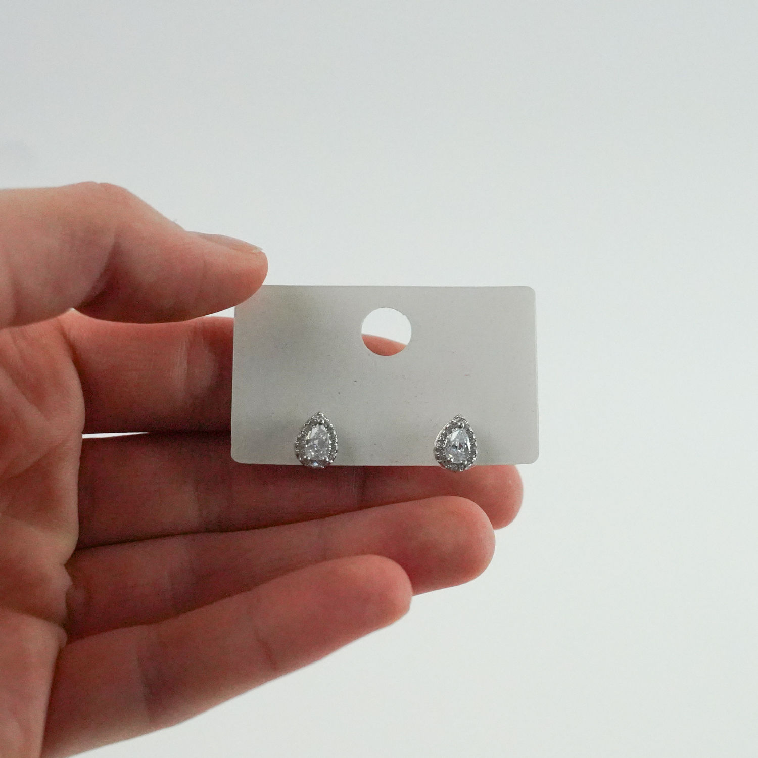 Selected Thumbnail Image