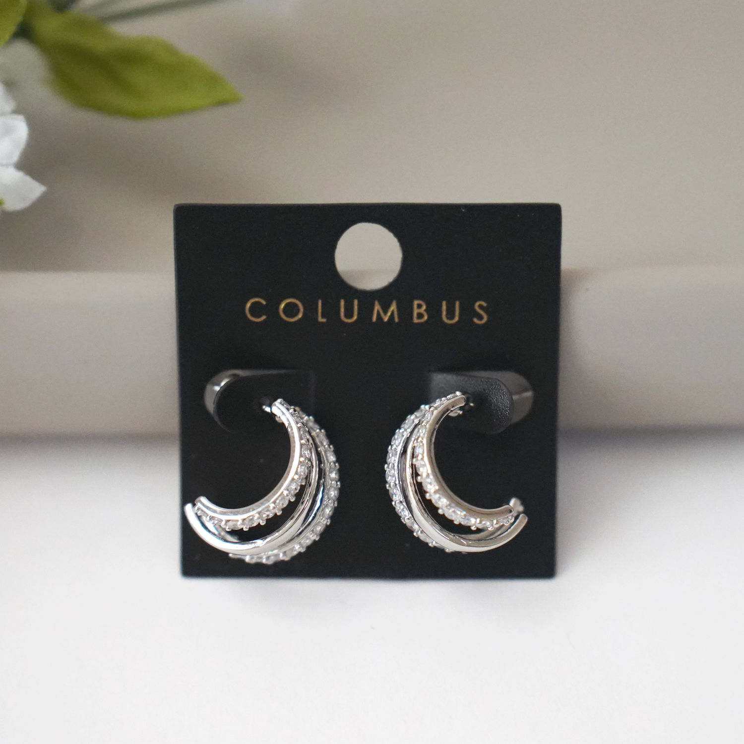 Selected Thumbnail Image