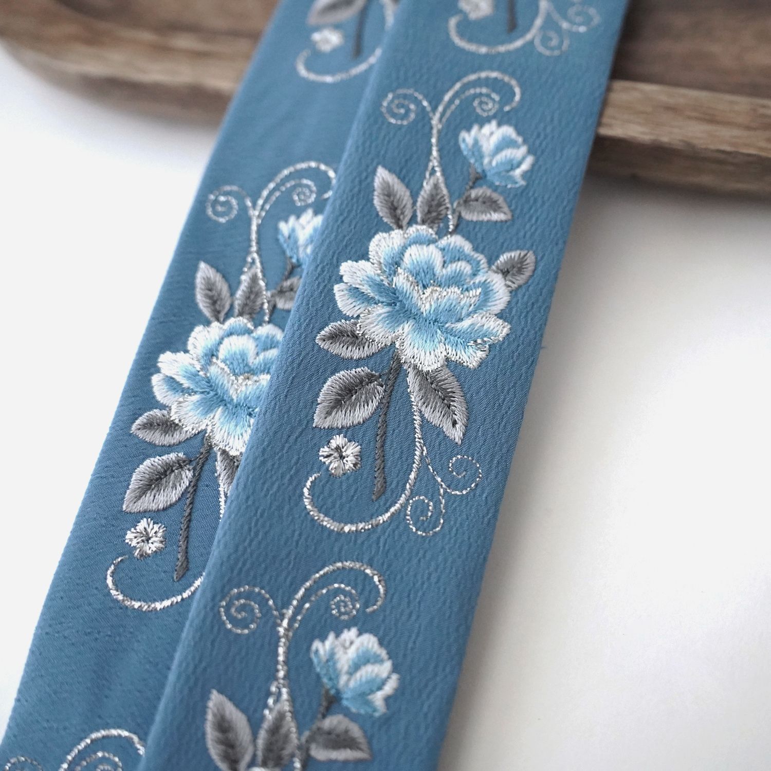 Selected Thumbnail Image