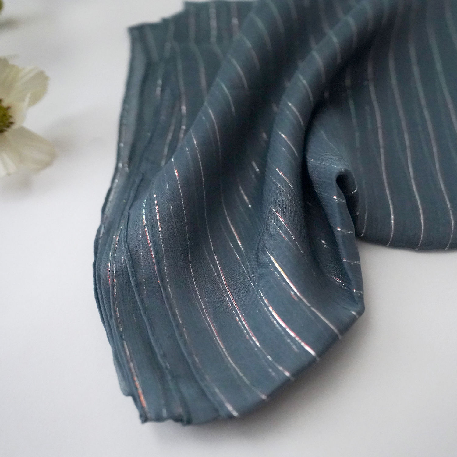 Selected Thumbnail Image