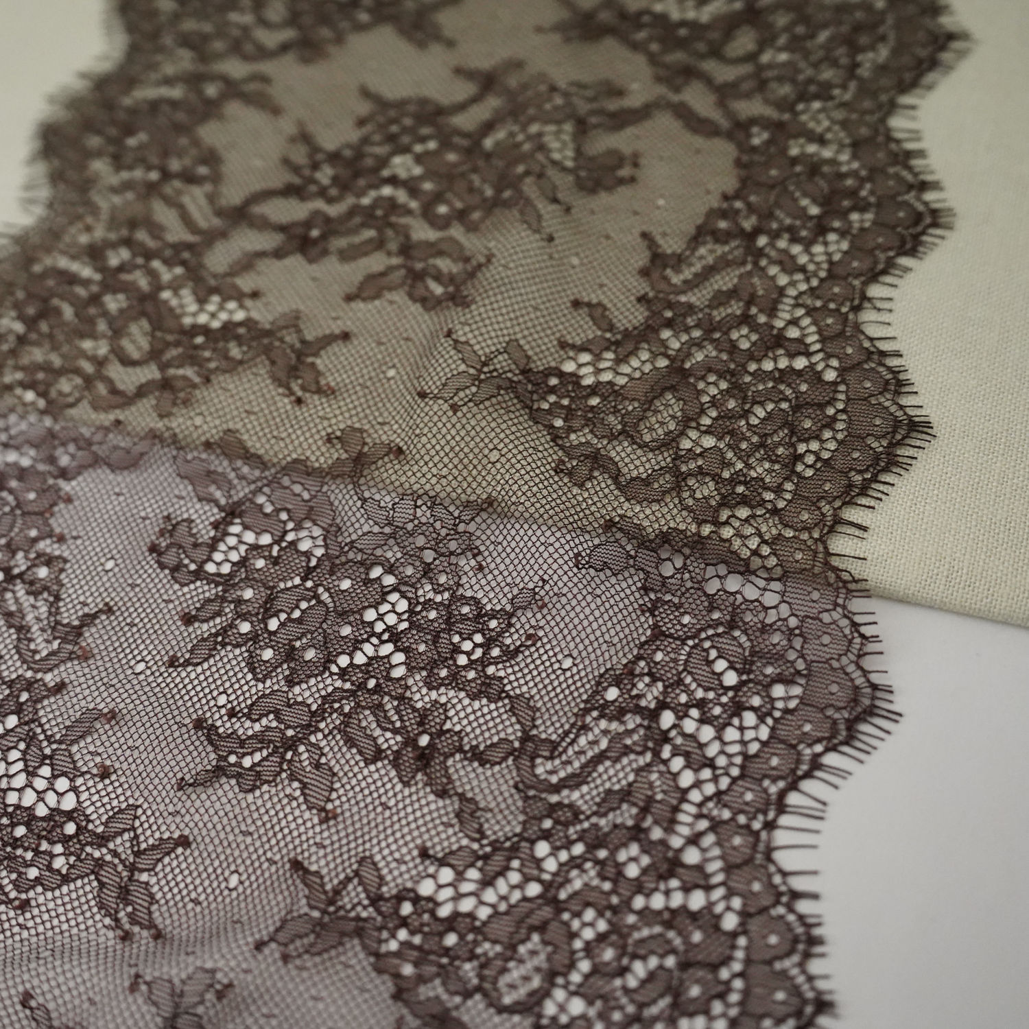 Selected Thumbnail Image