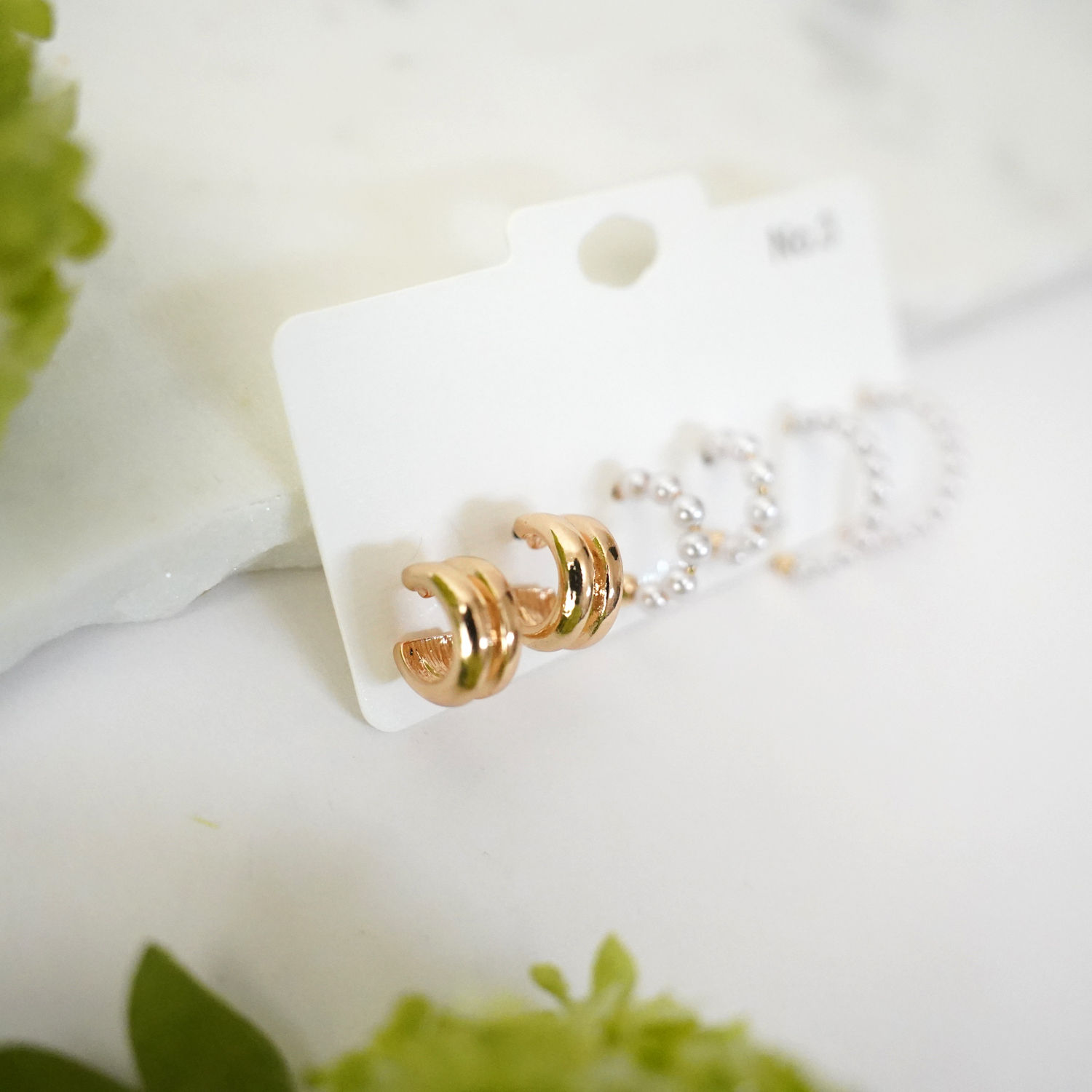 Selected Thumbnail Image