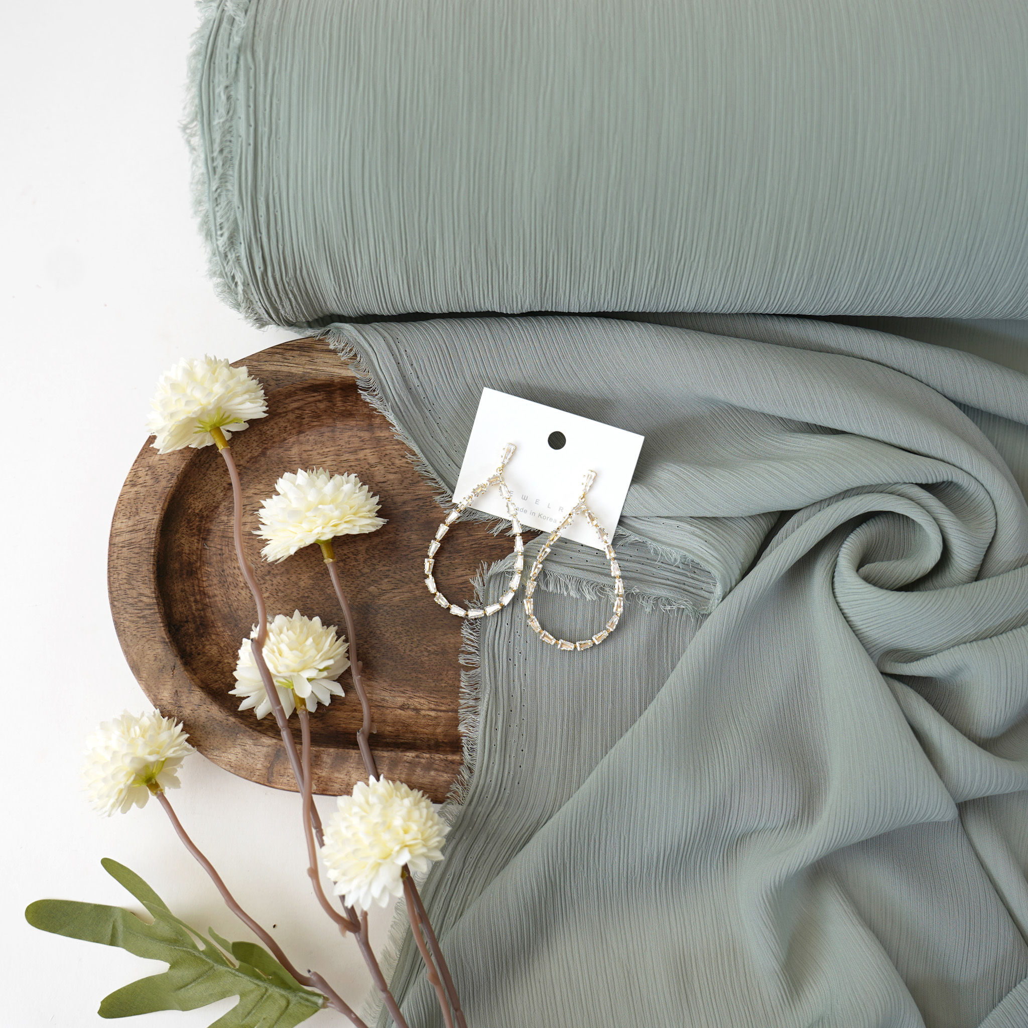 Selected Thumbnail Image