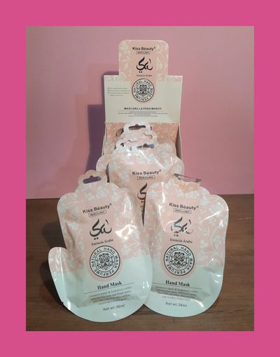 Mascarilla de Manos reparadora hidratante, Yara. Kiss Beauty