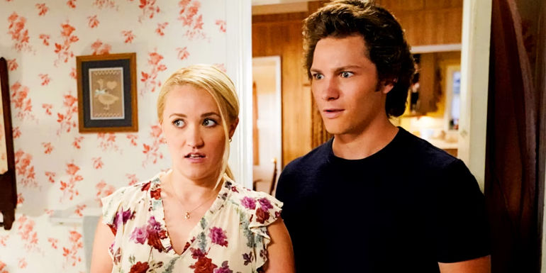 The Risky Move of Young Sheldon Spinoff's Multi-Cam Format