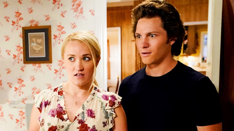 The Risky Move of Young Sheldon Spinoff's Multi-Cam Format