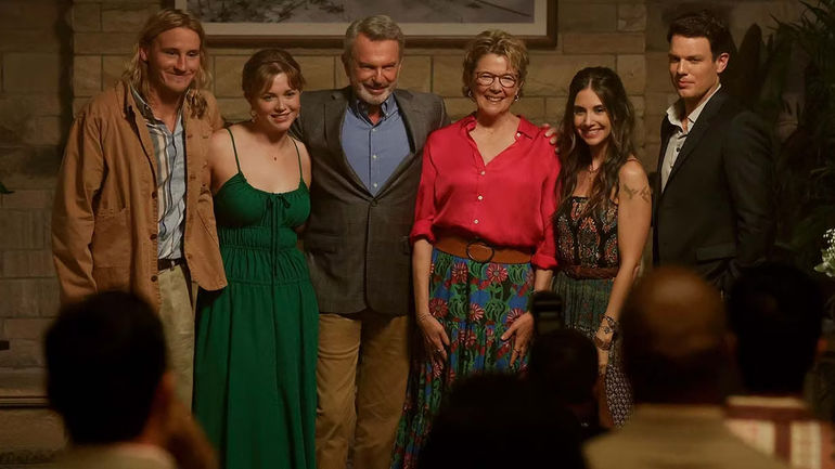 Uncover the Intriguing Mystery of Apples Never Fall