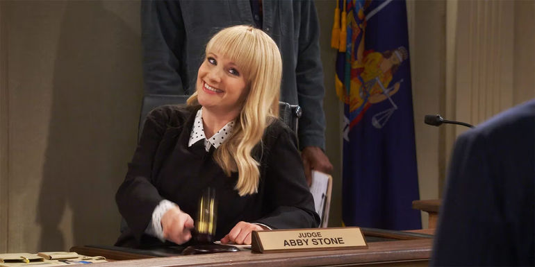 Melissa Rauch as Judge Abby Stone in Night Court