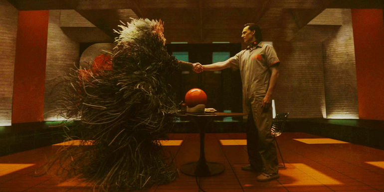 Mobius unraveling with Loki in Loki season 2's finale