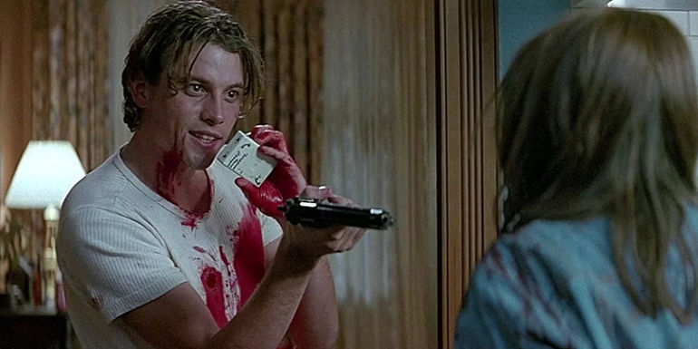 Billy Loomis holding a gun in Scream
