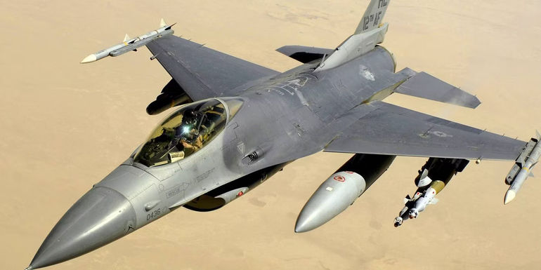F-16 jet fighter