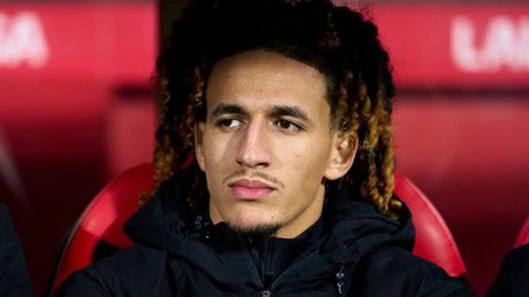 Hannibal Mejbri: Người hùng hay Ngôi sao mất điều kiện?