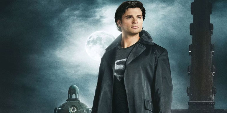 Clark in his black jacket and Superman logo shirt in Smallville