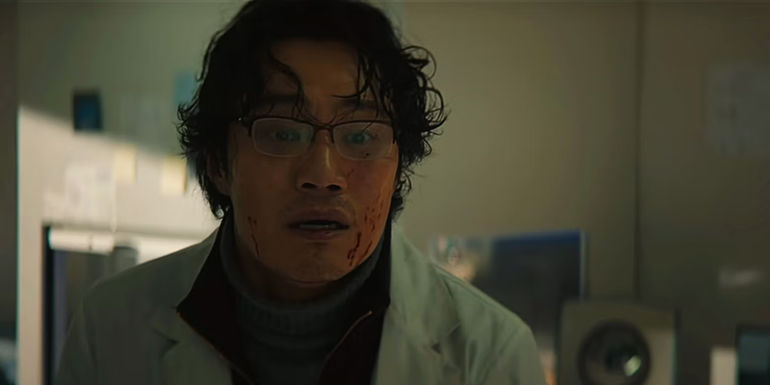 Dr. Yang Gi-su looks disheveled and upset in Badland Hunters.