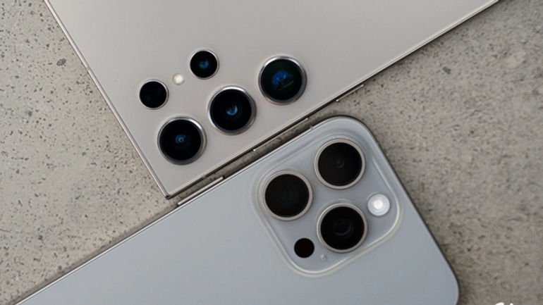 Galaxy S24 Ultra vs iPhone 15 Pro Max: Cuộc chiến zoom 5x