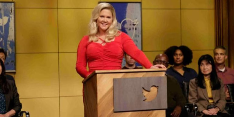 Amy Schumer as a sexy bot from Twitter on Saturday Night Live