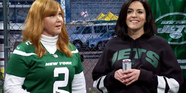 Amy Schumer as an angry Jets fan on Saturday Night Live