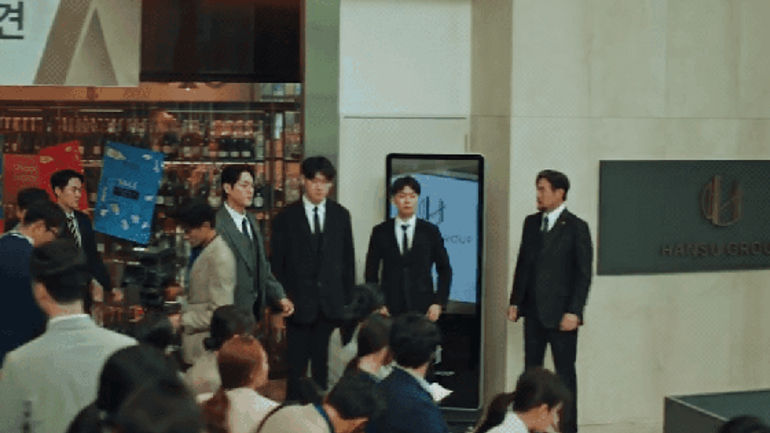 Tổng Tài Đính Đạc - Một Phong Cách Hoàn Toàn Mới Trong Màn Ảnh