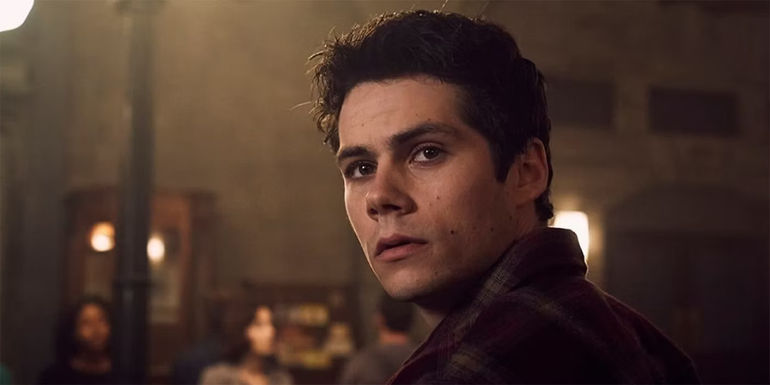Dylan O'Brien as Stiles in Teen Wolf season 6
