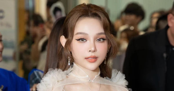 Huyền Baby và Sức Hút Bí Ẩn của Giọng Hát