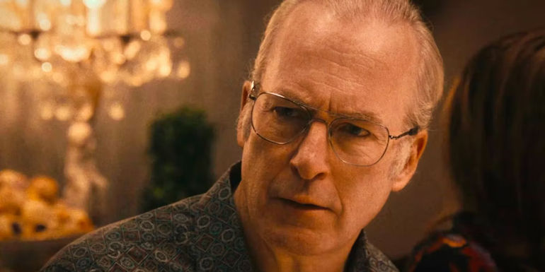 Bob Odenkirk as Uncle Lee antagonizing Mikey in The Bear season 2