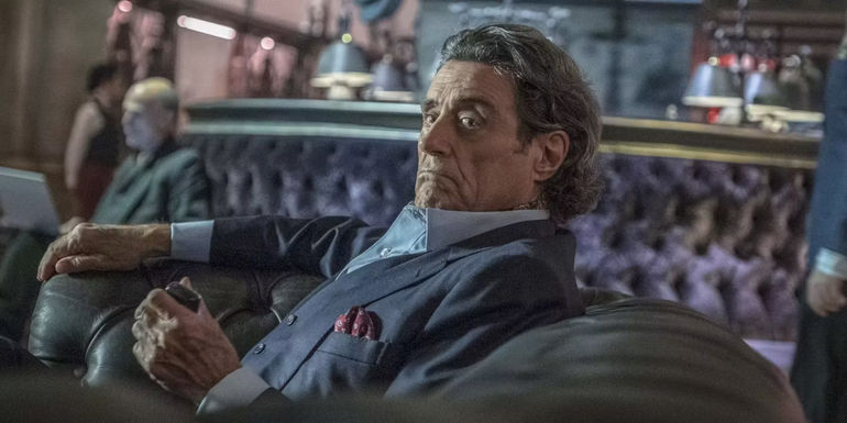 Winston sitting in the Continental in John Wick Chapter 3 Parabellum