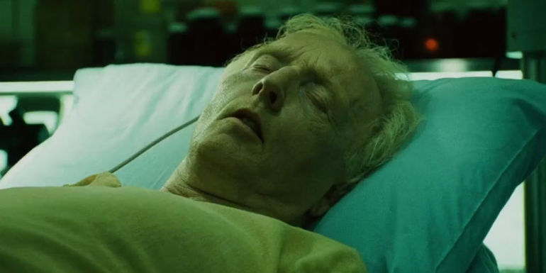 Jigsaw dying in Saw 3
