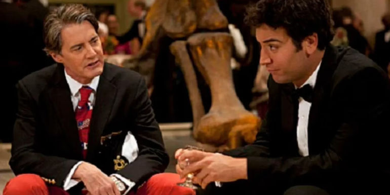 The Captain and Ted in black tie talking in How I Met Your Mother