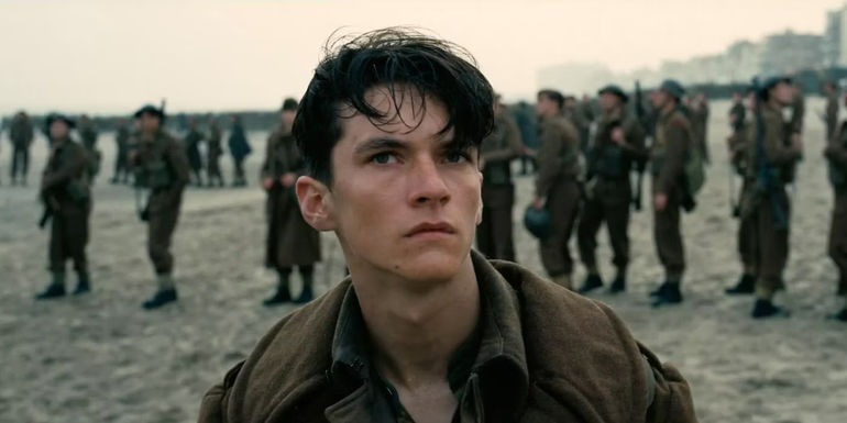 Fionn Whitehead in Dunkirk