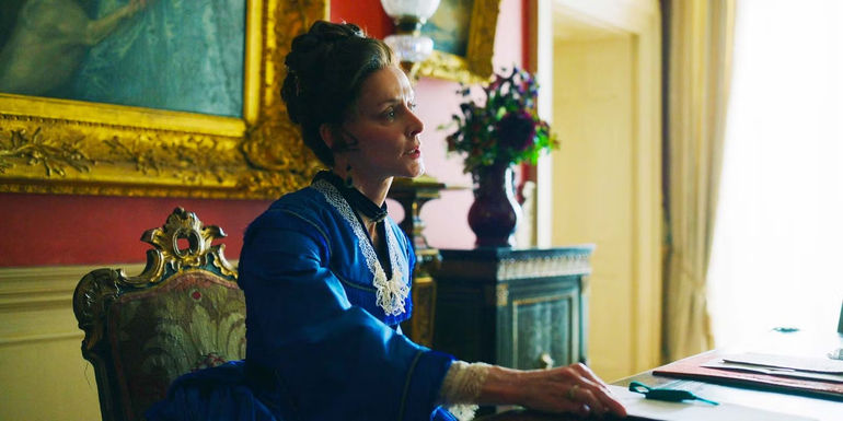 Claude Perron as Marquise d'Etagnac in Belgravia The Next Chapter episode 4