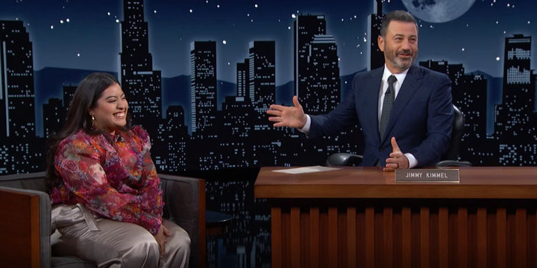 Jimmy Kimmel introduces Maria Sofia in Curb Your Enthusiasm