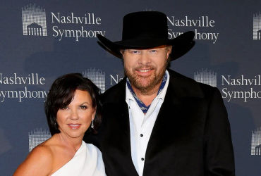 A Love Story That Spanned Decades: The Journey of Toby Keith and Tricia Lucus