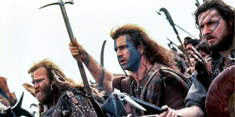 Mel Gibson as William Wallace preparing for battle in Braveheart