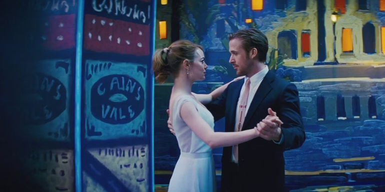 Emma Stone and Ryan Gosling dancing as Mia and Sebastian in La La Land