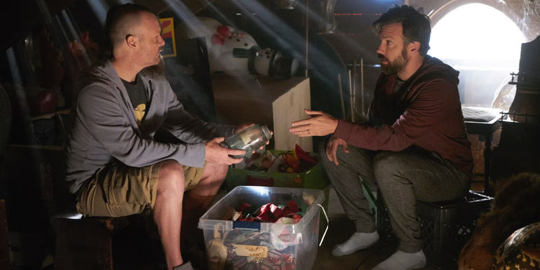 Will Forte and Jason Sudeikis talking in an attic in The Last Man on Earth