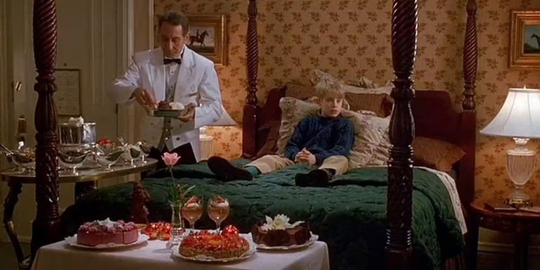 Kevin gets ice cream in Home Alone 2.