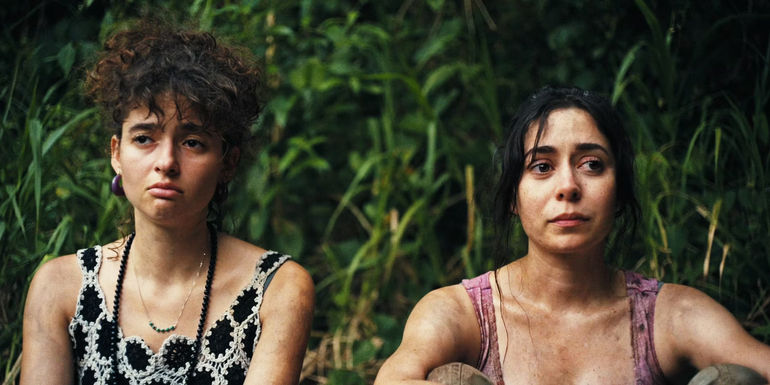 Violet and Emma meet in The Resort finale