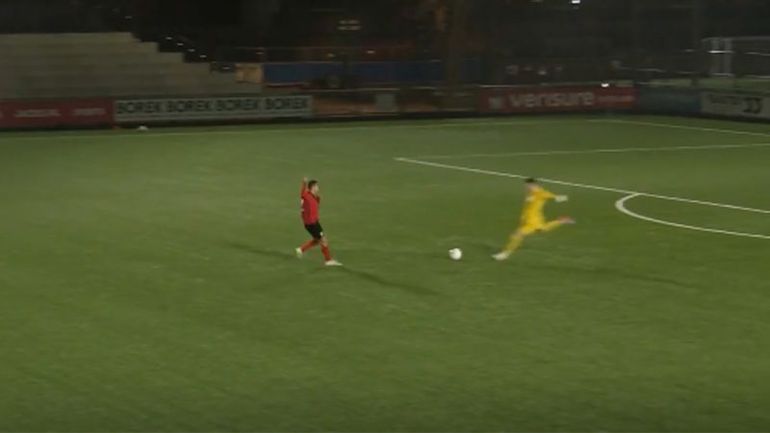 The Unbelievable Goal: A Goalkeeper's Remarkable Long-Range Score