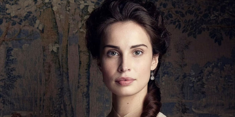 A portrait of Elizabeth on Poldark