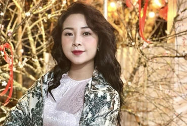 Vẻ Đẹp Rạng Ngời của Vợ Phan Văn Đức - Hotgirl Xứ Nghệ