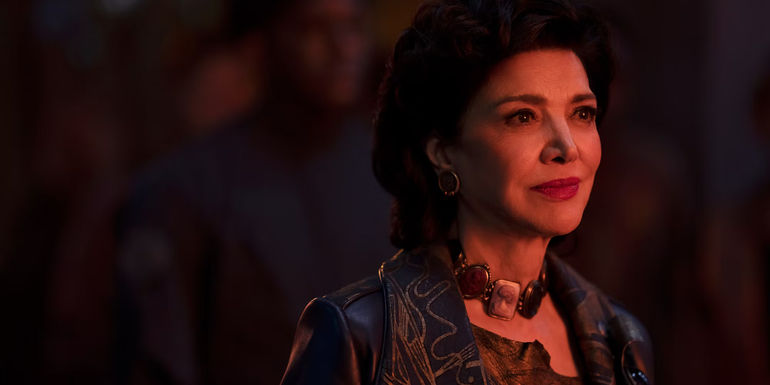 Shohreh Aghdashloo as Chrisjen Avasarala staring into the sunset in The Expanse Season 6