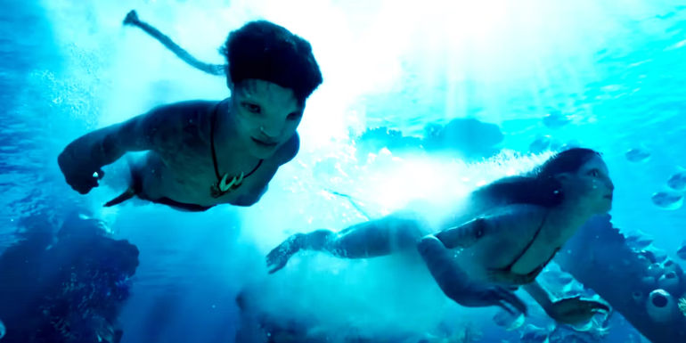 Na'Vi swimming in Avatar The Way of Water