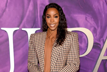 The Fashion Statement of the Year: Embracing the Pantsless Trend