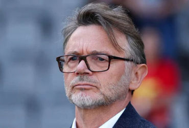 Chiến Thuật Cố Định: Vũ Khí Quan Trọng Của Đội Tuyển Việt Nam